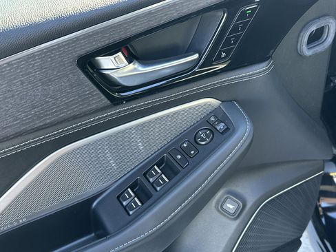 Used 2024 Acura MDX SH-AWD w/ Advance Package image 15