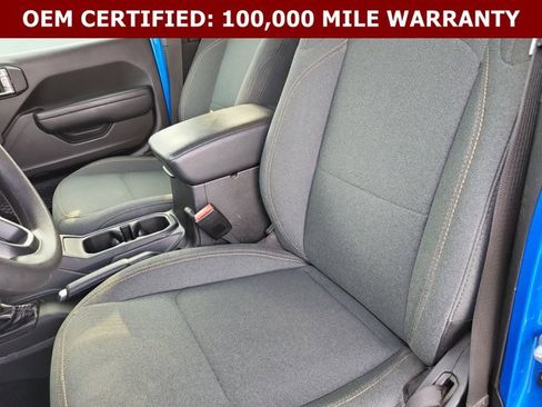 Used 2024 Jeep Gladiator Sport AWD/4WD image 19