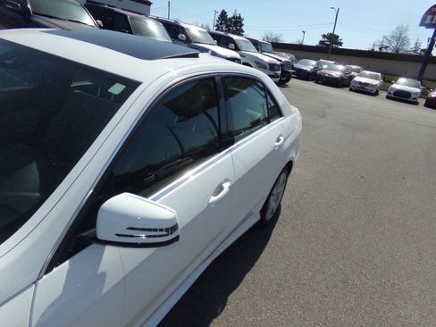 Used 2013 Mercedes-Benz E 350 BlueTEC Sedan image 30
