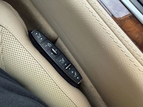 Used 2014 Mercedes-Benz CLS 550 CLS 550 4MATIC Coupe 4D image 23