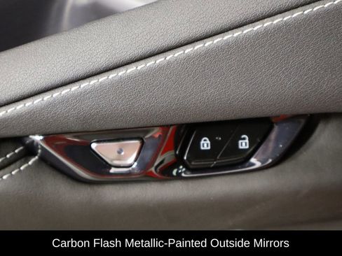 Used 2025 Chevrolet Corvette Stingray Preferred Cpe w/ Stealth Interior Trim Package RWD image 18
