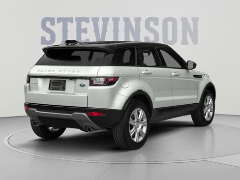 Used 2017 Land Rover Range Rover Evoque HSE AWD/4WD image 2