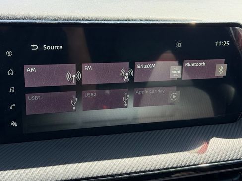 Certified 2025 Nissan Kicks SR AWD/4WD image 30