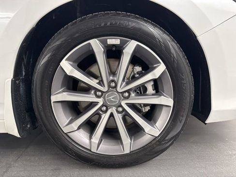 Used 2024 Acura Integra image 10