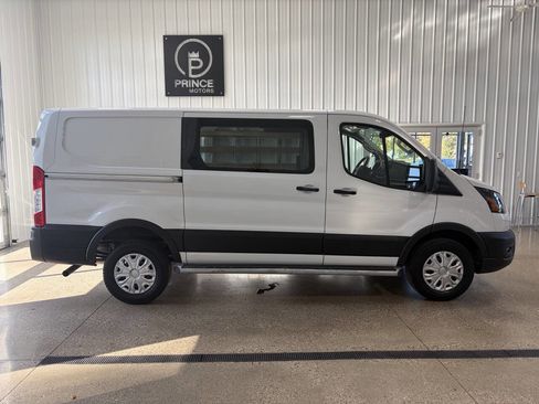 Used 2024 Ford Transit 250 Low Roof w/ Exterior Upgrade Package image 6