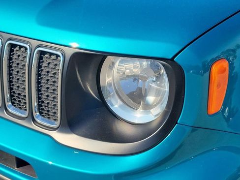 Used 2021 Jeep Renegade Latitude image 16