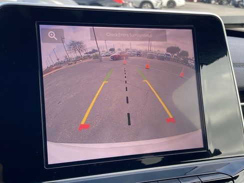 Used 2025 Jeep Compass Latitude image 22