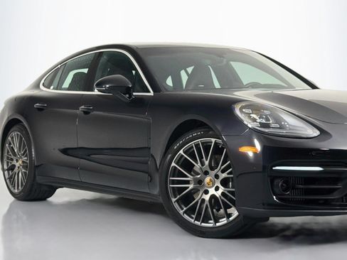 Used 2023 Porsche Panamera Platinum Edition RWD image 13