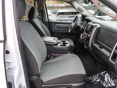 Used 2022 RAM 1500 Classic SLT w/ Electronics Group AWD/4WD image 17
