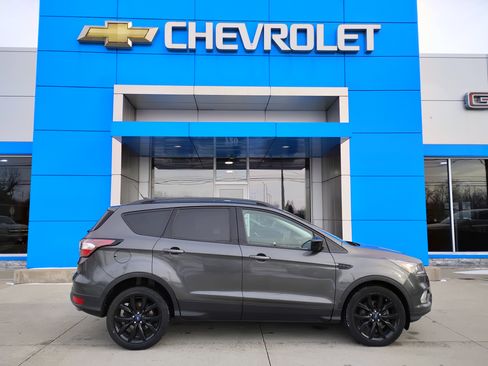 Used 2018 Ford Escape SE w/ Ford Safe & Smart Package image 35