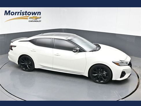 Used 2023 Nissan Maxima SR w/ Sport Mat Group image 1