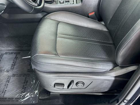 Used 2021 Kia Sorento EX FWD image 18