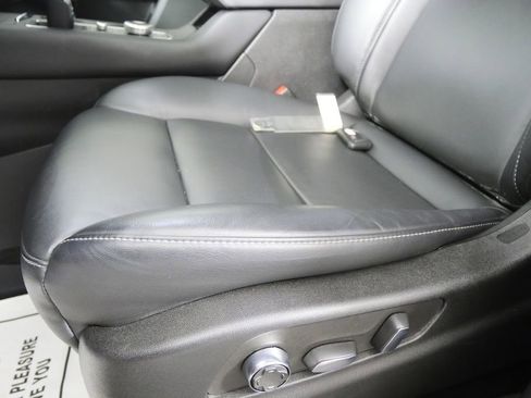 Used 2024 Cadillac XT4 Premium Luxury w/ Cold Weather Package image 10