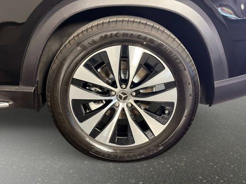 Used 2025 Mercedes-Benz GLE 350 4MATIC w/ Driver Assistance Package image 14