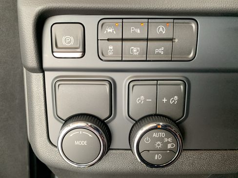New 2026 Chevrolet Suburban RST w/ Comfort Package RWD image 34