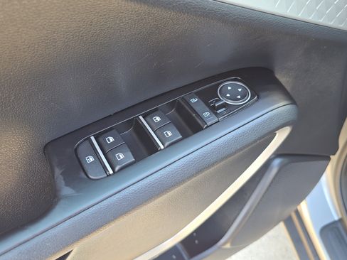 Certified 2022 Kia Soul LX image 19