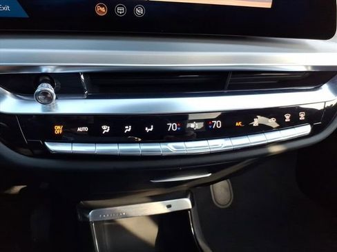Used 2025 Cadillac Lyriq Luxury w/ LPO, Floor Liner Package AWD/4WD image 32