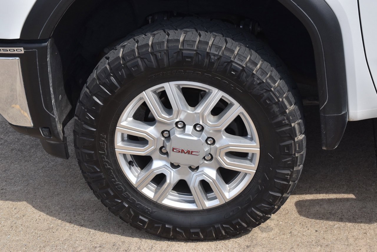 Used 2024 GMC Sierra 2500 SLT w/ SLT Convenience Package AWD/4WD image 10