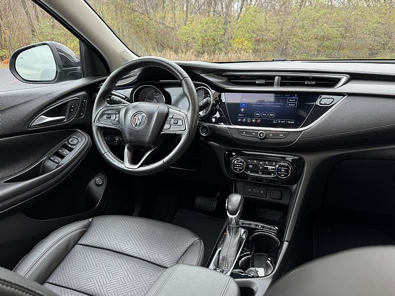 Used 2023 Buick Encore GX Essence w/ Experience Buick Package FWD image 11