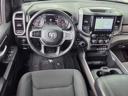 Used 2022 RAM 1500 Big Horn AWD/4WD image 10