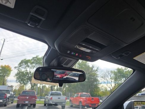 New 2026 Chevrolet Equinox ACTIV w/ Convenience Package III image 35