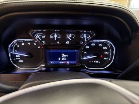 Used 2020 GMC Sierra 1500 Elevation w/ Elevation Value Package AWD/4WD image 37