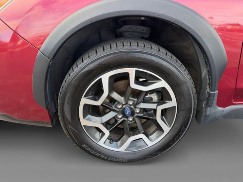 Used 2017 Subaru Crosstrek 2.0i Premium image 9