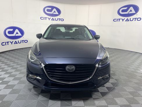 Used 2017 MAZDA MAZDA3 Grand Touring w/ Premium Equipment Package FWD image 9
