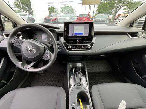 Used 2023 Toyota Corolla LE w/ LE Convenience Package AWD/4WD image 7