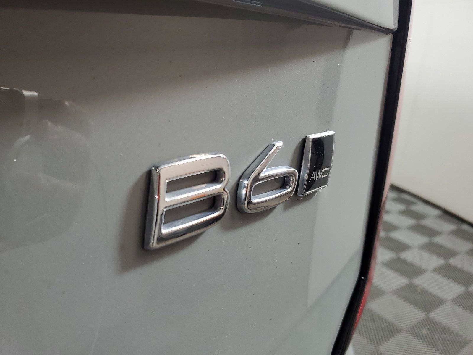 Certified 2026 Volvo XC90 B6 Plus AWD/4WD image 8
