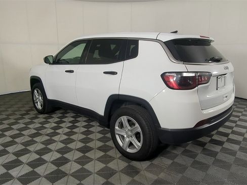 Certified 2023 Jeep Compass Sport image 7