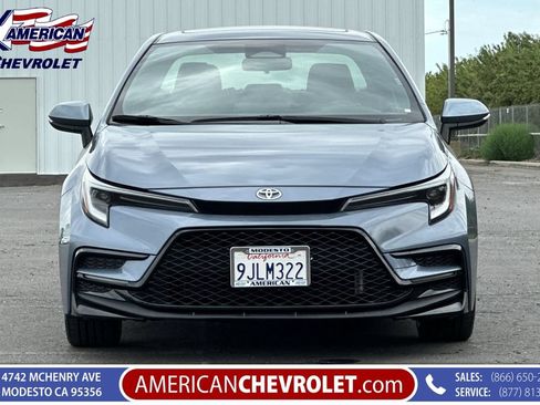 Used 2024 Toyota Corolla SE w/ SE Premium Package FWD image 9