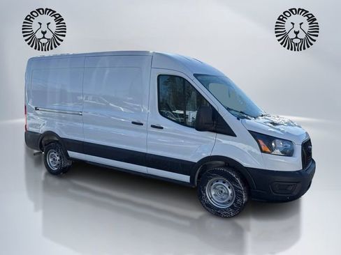 New 2026 Ford Transit 250 Base image 3