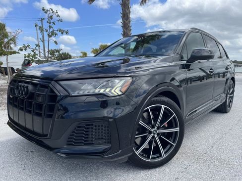 Used 2020 Audi SQ7 Prestige w/ Prestige Package image 1