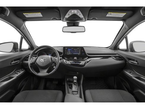 Used 2018 Toyota C-HR XLE FWD image 5