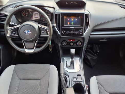 Used 2018 Subaru Crosstrek 2.0i image 4