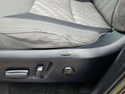 Used 2019 Toyota Tundra SR5 AWD/4WD image 24