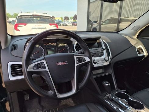Used 2016 GMC Terrain SLT w/ Open Road Package AWD/4WD image 10