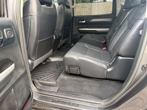Used 2017 Toyota Tundra Platinum AWD/4WD image 29