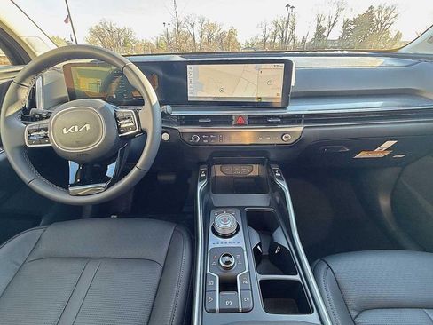 New 2025 Kia Sorento EX w/ EX Panoramic Sunroof Package image 11