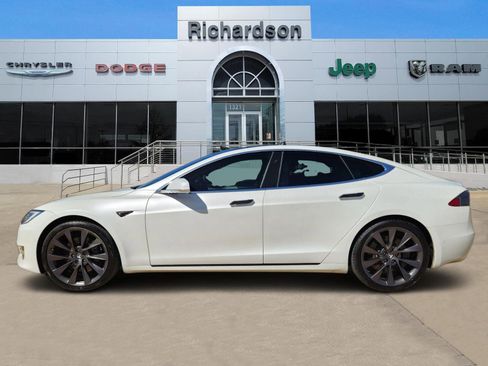 Used 2019 Tesla Model S image 3