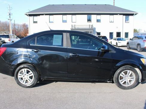 Used 2012 Chevrolet Sonic LT image 6