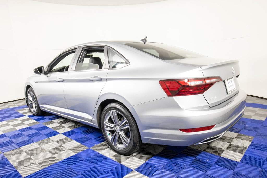 Used 2020 Volkswagen Jetta R-Line FWD image 8