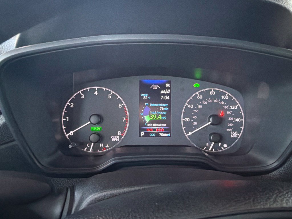 Certified 2024 Toyota Corolla Cross AWD Hybrid image 24