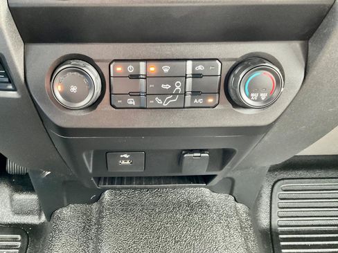 Used 2020 Ford F350 XL w/ Power Equipment Group RWD image 23