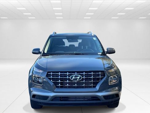 New 2026 Hyundai Venue SEL image 2
