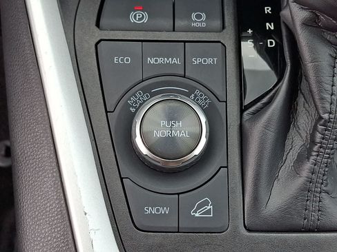 Used 2024 Toyota RAV4 Adventure AWD/4WD image 29