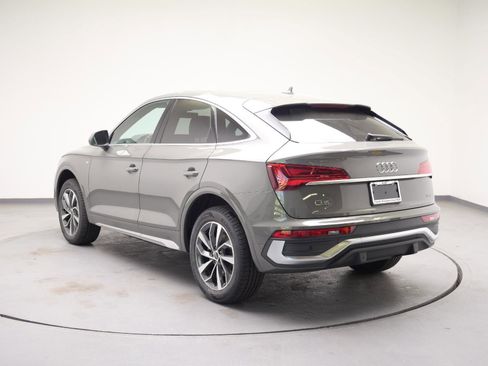 Used 2024 Audi Q5 2.0T Premium Plus w/ Premium Plus Package AWD/4WD image 12
