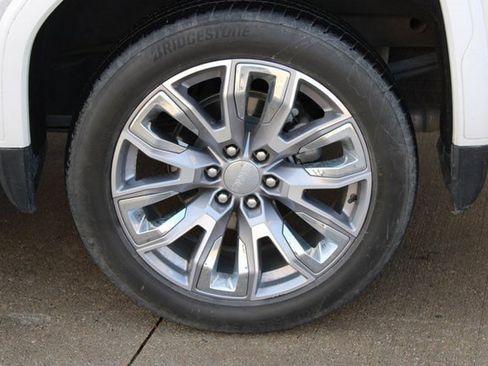 Used 2024 GMC Sierra 1500 Denali w/ Denali Reserve Package image 31