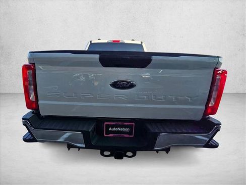 New 2026 Ford F250 XLT w/ FX4 Off-Road Package image 8